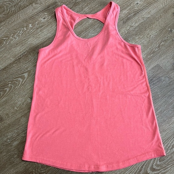 ZYIA Flamingo Twist Tank - Picture 3 of 5